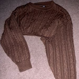 Baggy brown crop sweater size M